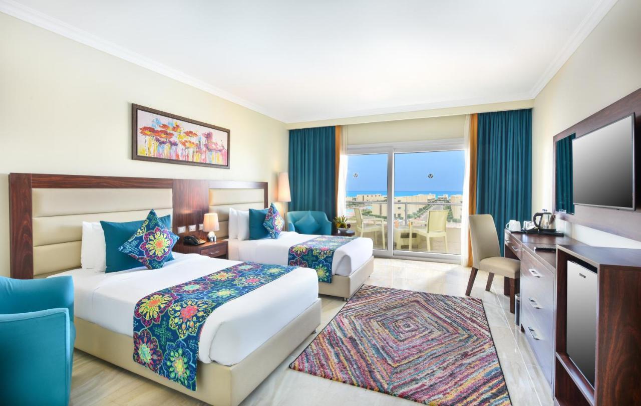 Tolip North Coast Hotel El Alamein Exterior photo A room at the hotel