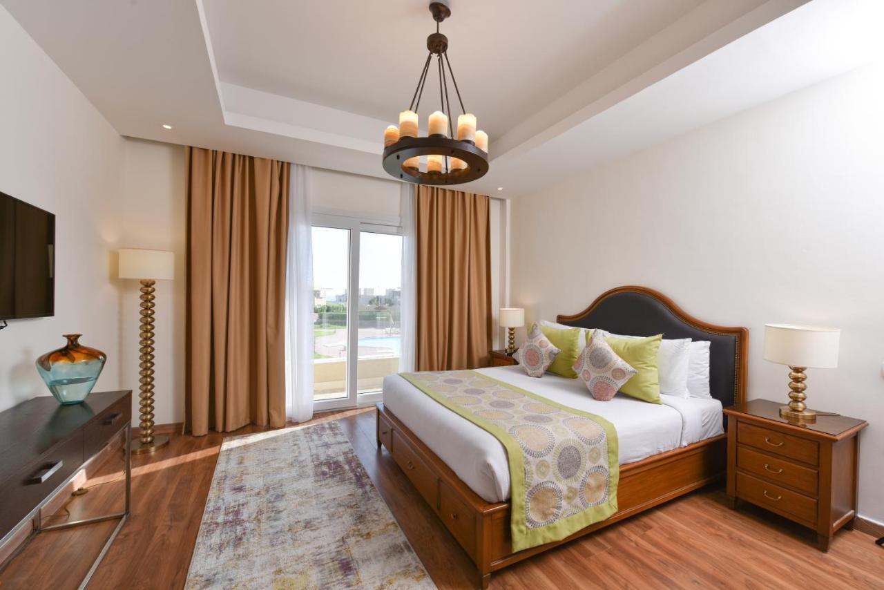 Tolip North Coast Hotel El Alamein Exterior photo A bedroom at the hotel