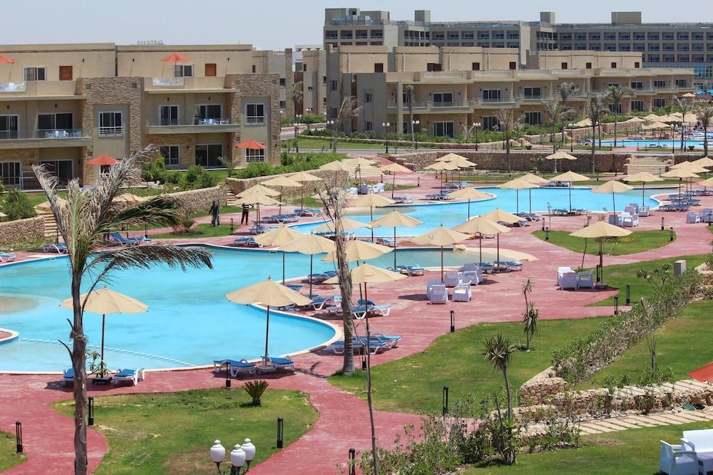 Tolip North Coast Hotel El Alamein Exterior photo El Alamein