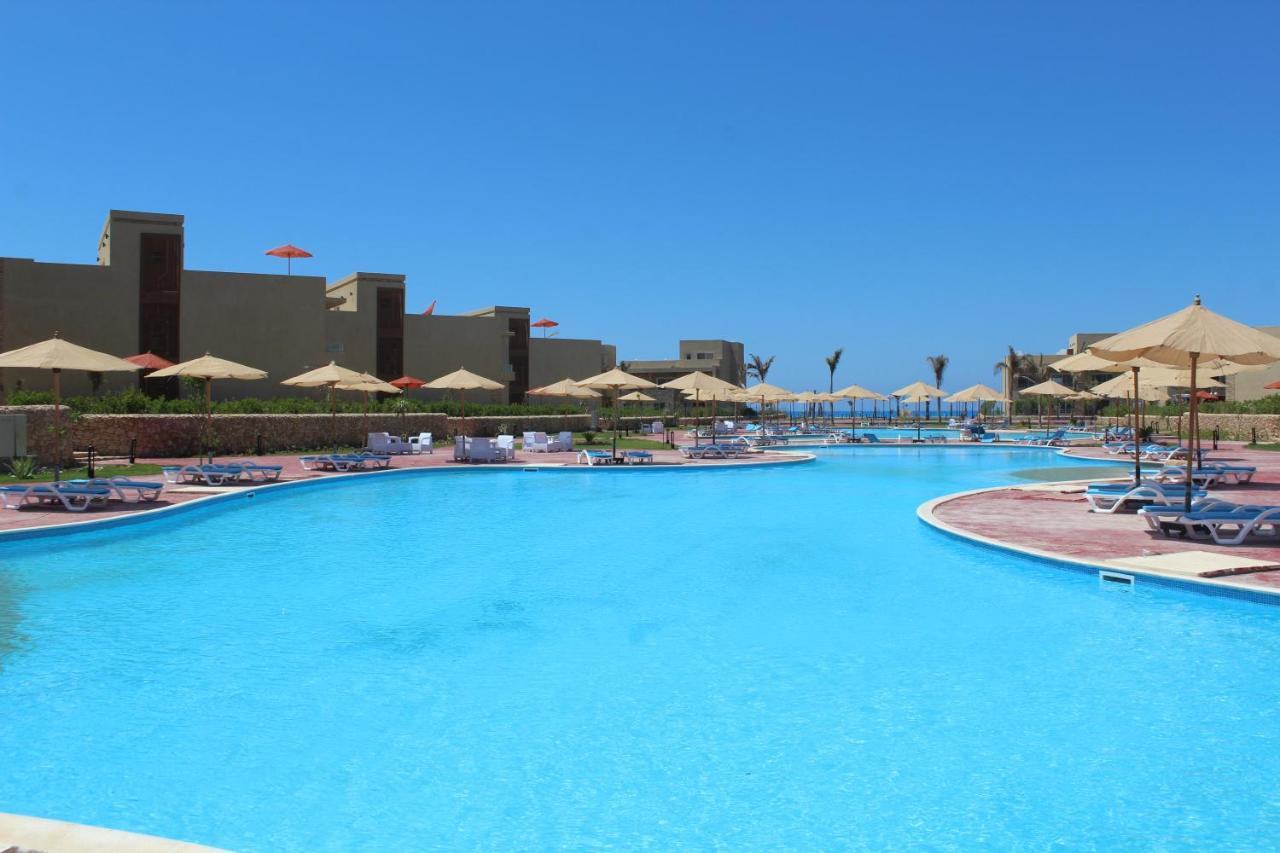 Tolip North Coast Hotel El Alamein Exterior photo El Alamein