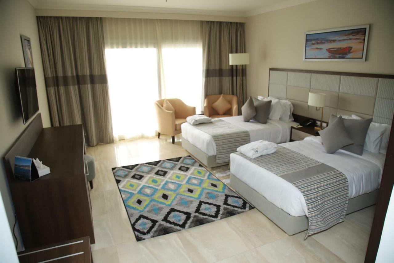 Tolip North Coast Hotel El Alamein Exterior photo A room at the Hilton Sharm El Sheikh